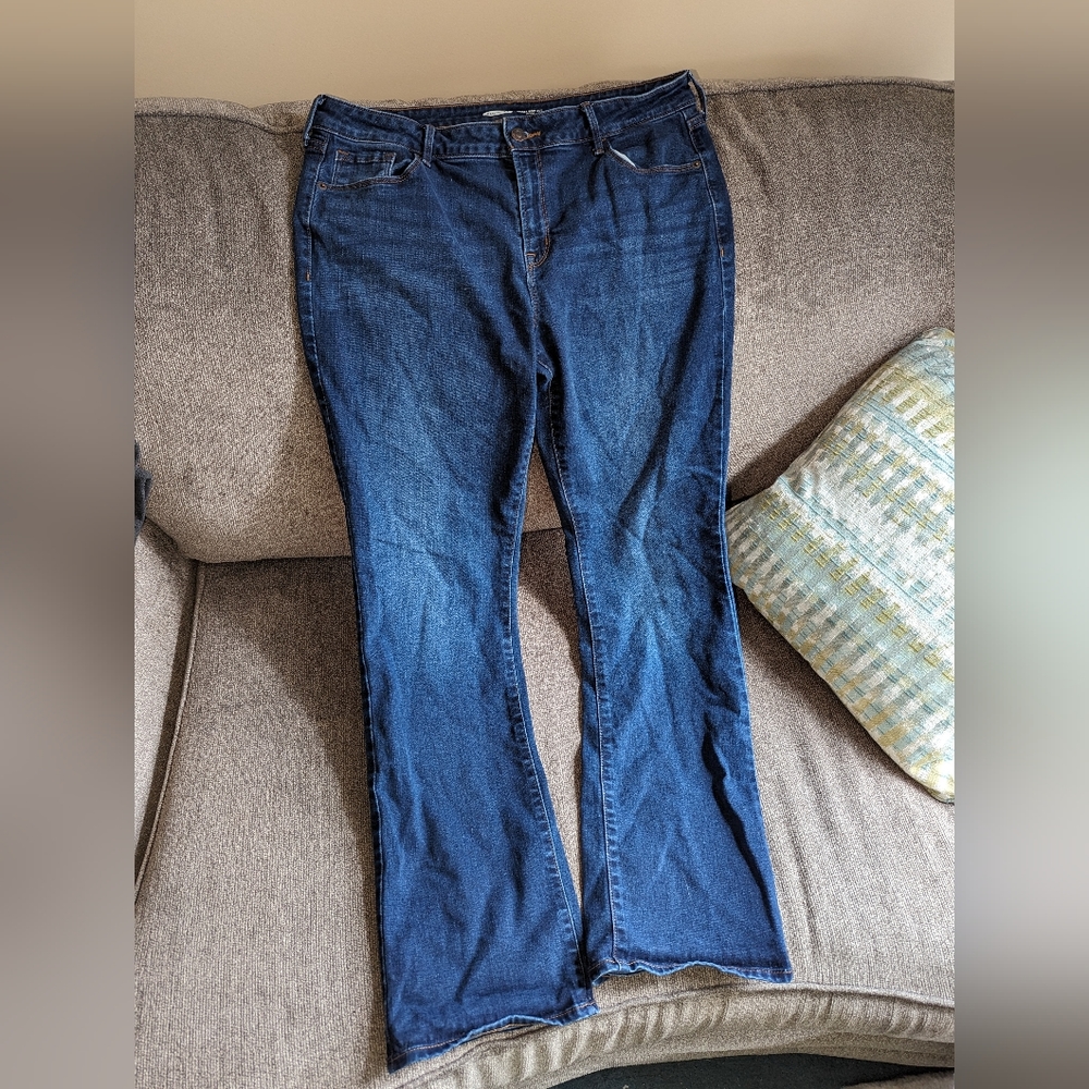 Old Navy Bootcut Jeans Size 14
